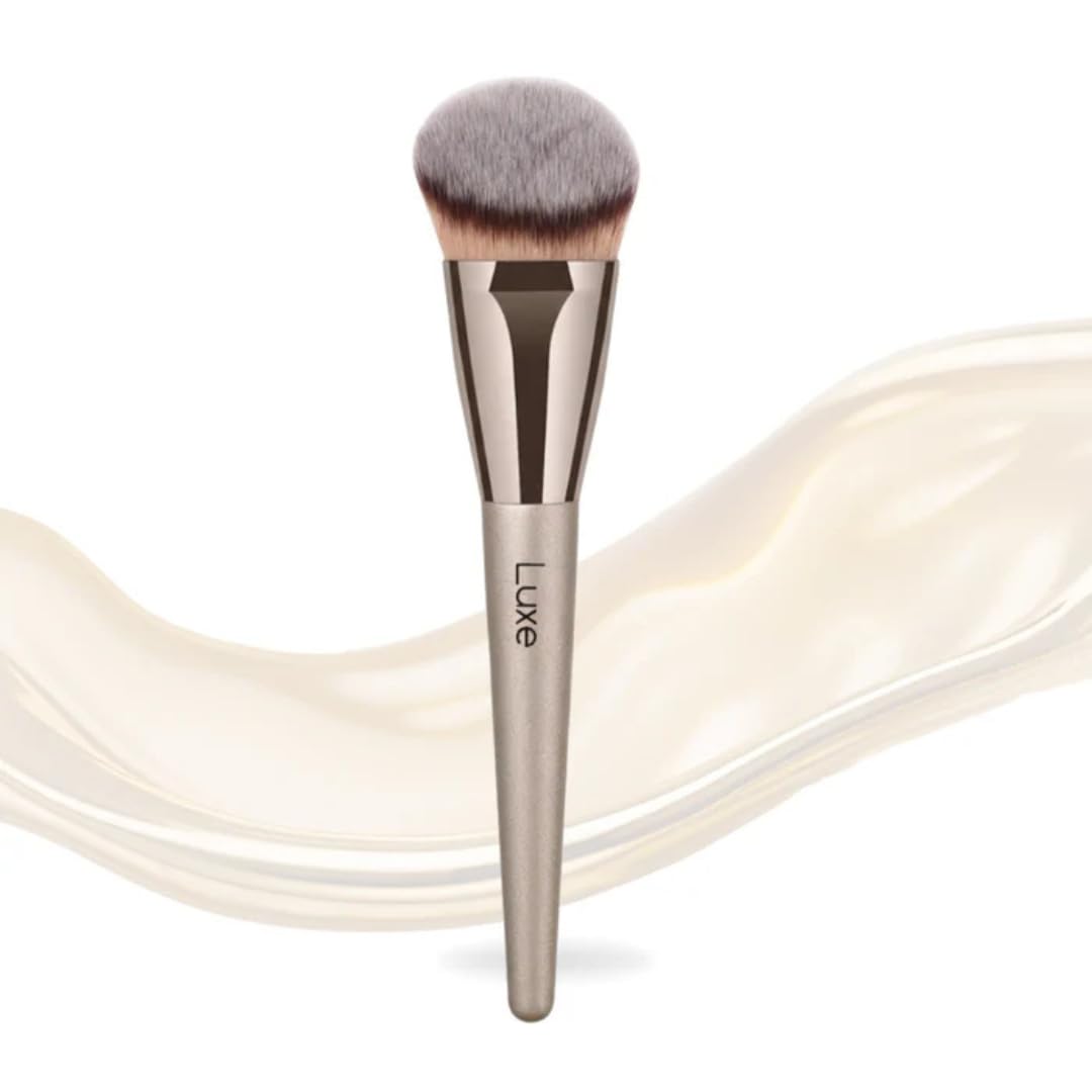 Luxe Master Blend Brush – Synthetic Makeup Brush for Blending Foundation, Cream & Powder Makeup – Soft Dense Bristles with Wooden Handle & Aluminum Ferrule