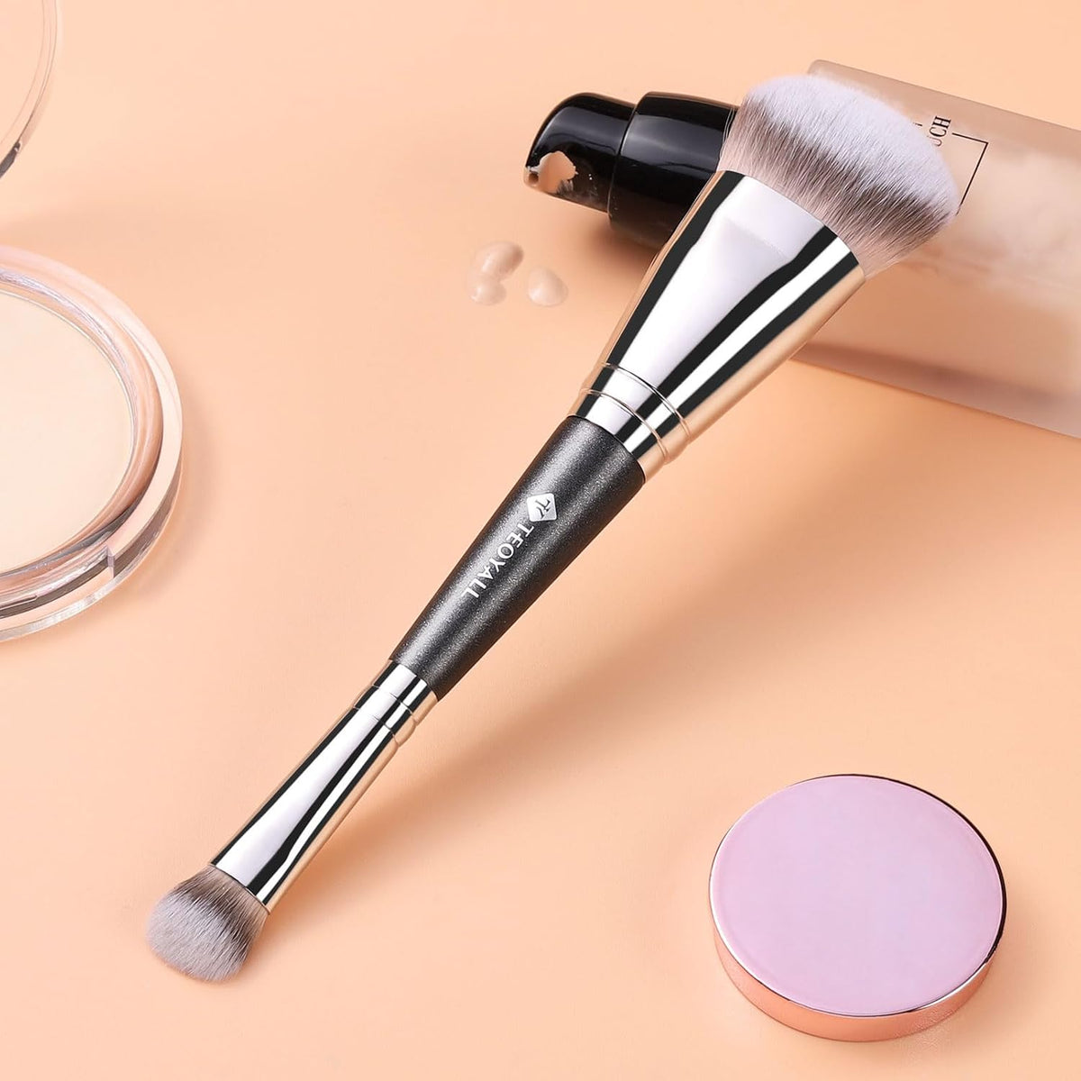 TEOYALL Dual-Ended Brush, Cat Paw Foundation and Under Eye Concealer Brush