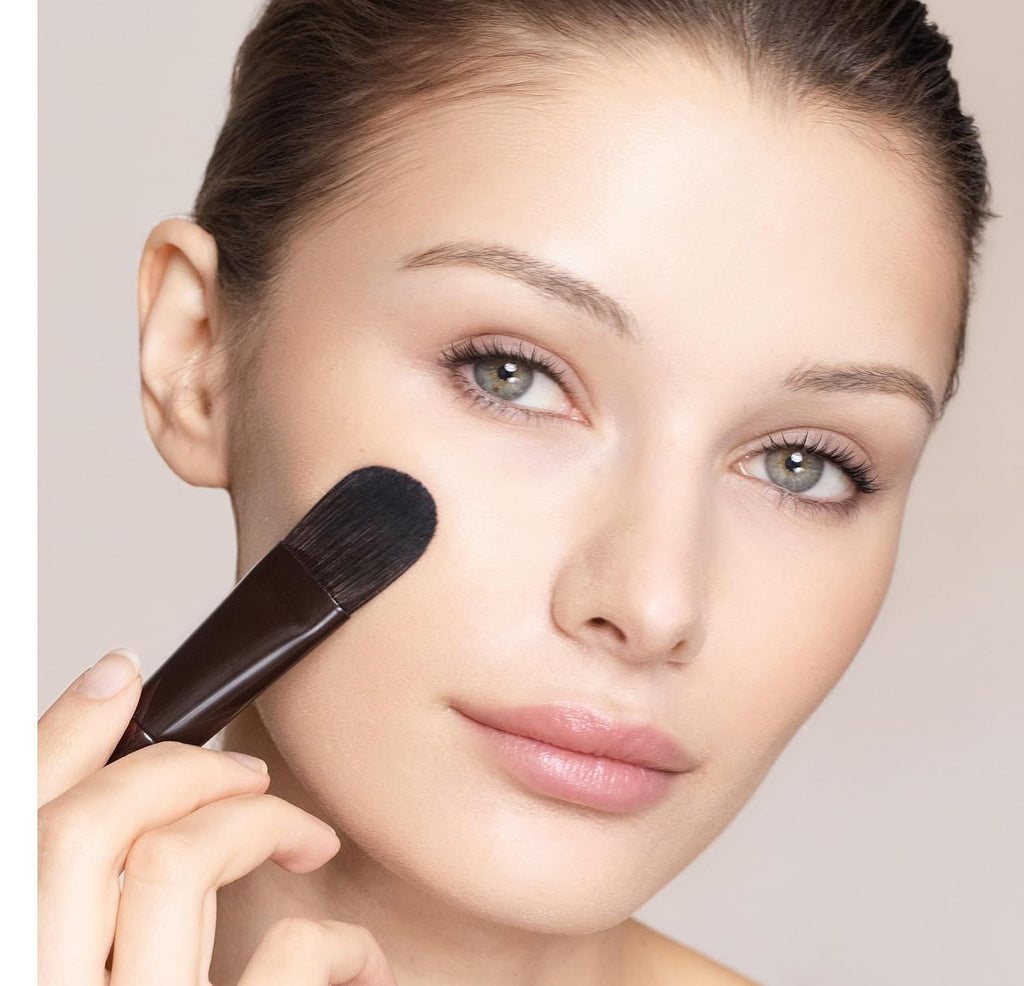 Trish McEvoy Brush 75 Foundation Brush