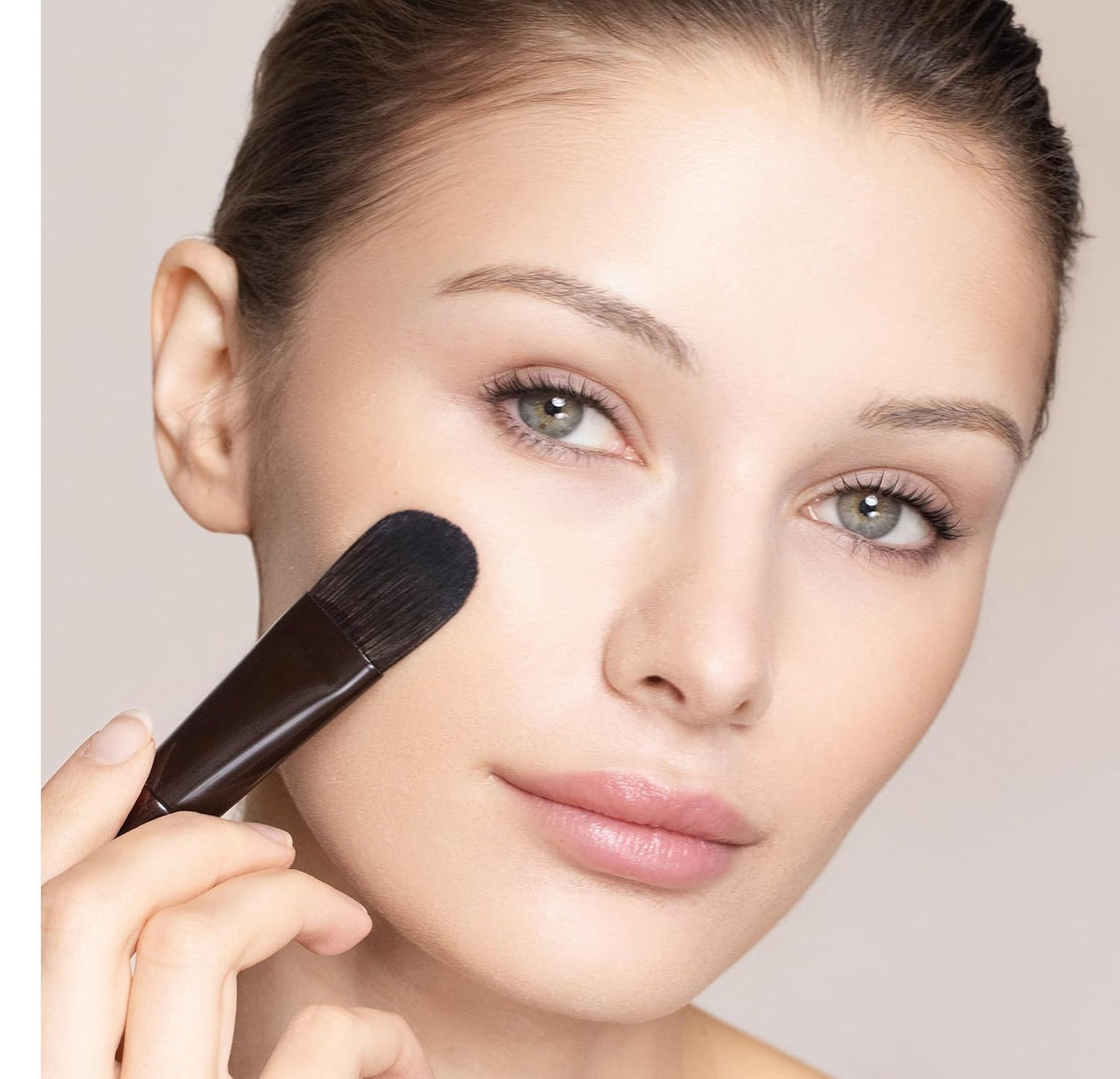 Trish McEvoy Brush 75 Foundation Brush