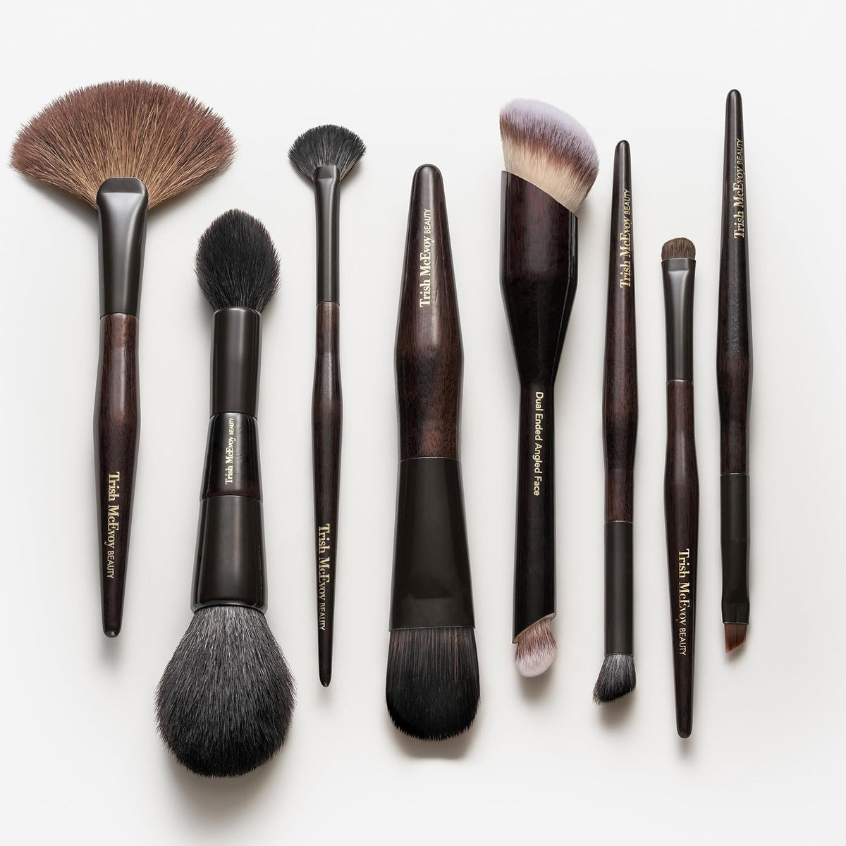 Trish McEvoy Brush 75 Foundation Brush