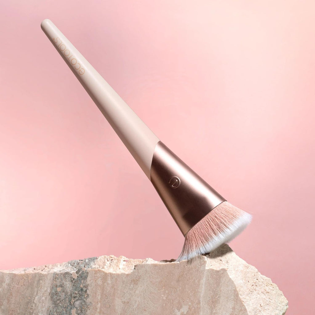 EcoTools Luxe Flawless Foundation Makeup Brush for Liquid, Cream Foundation