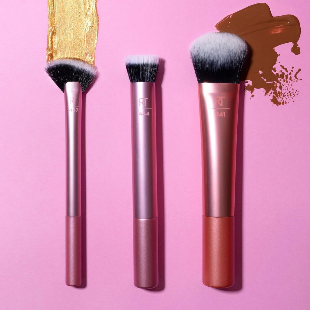 Real Techniques Seamless Complexion Makeup Brush, Foundation Brush
