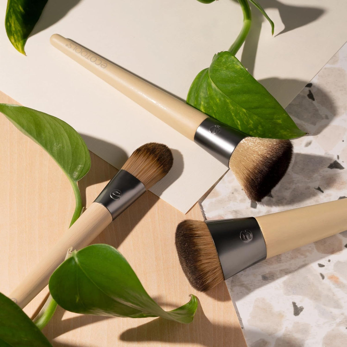 EcoTools Classic Flat Foundation Brush for Natural Makeup, 1 Count
