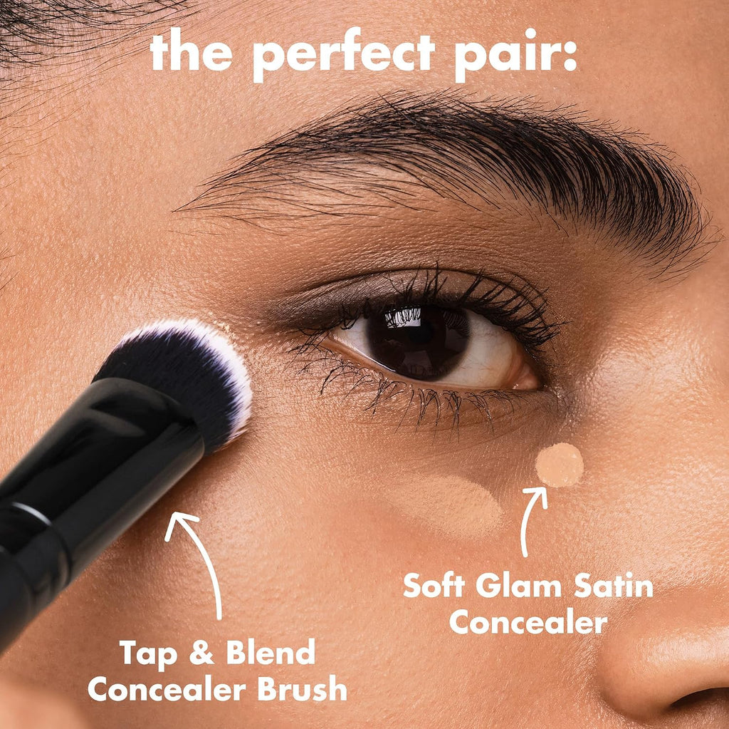 e.l.f. Tap & Blend Concealer Brush, Covers Blemishes & Dark Spots For An Airbrushed Finish With A Precision Tip, Synthetic, Vegan, & Cruelty-Free