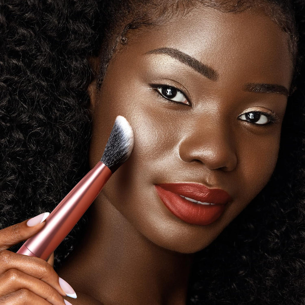 Real Techniques Seamless Complexion Makeup Brush, Foundation Brush