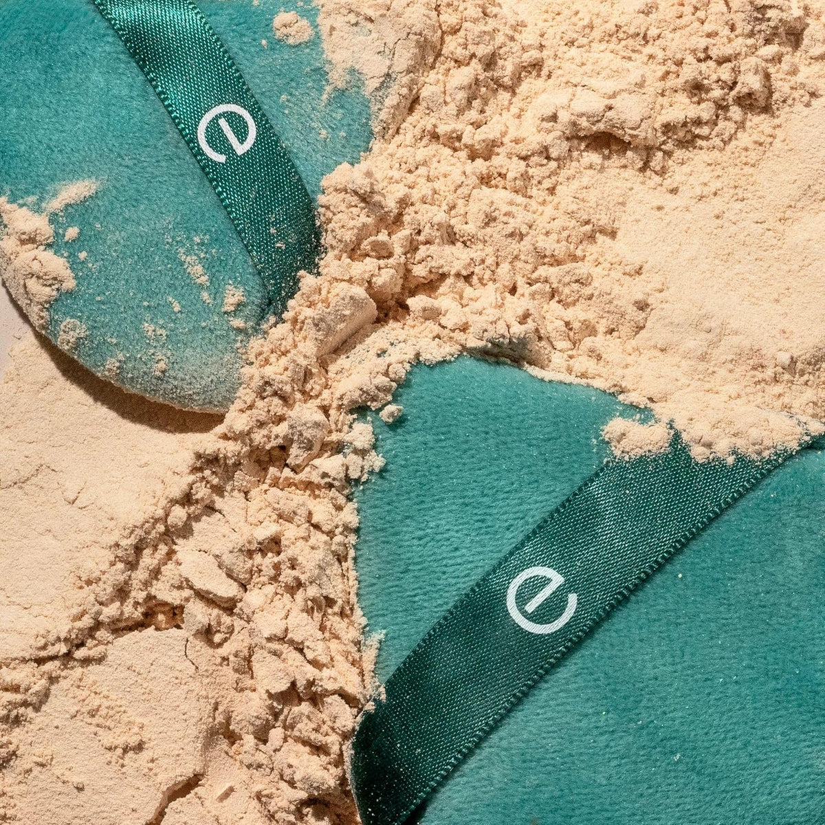 EcoTools Powder Puff Duo, Full-Size & Mini Powder Puff Set